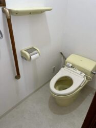 【トイレ内装】工事